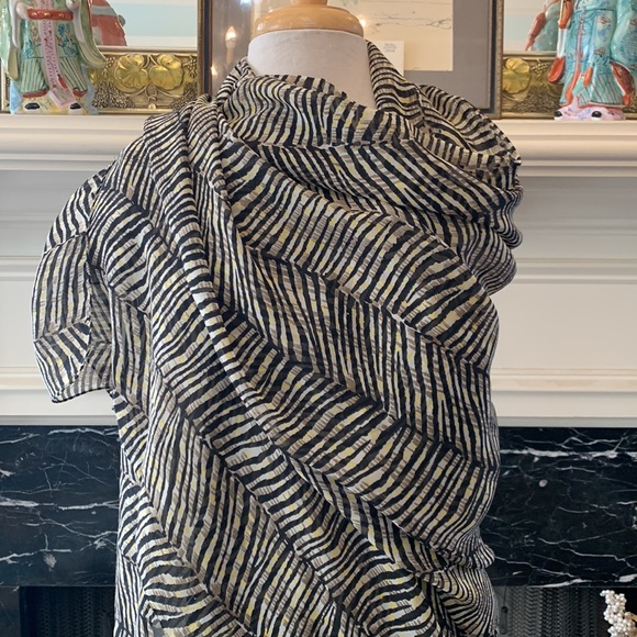 Oversized Sheer print 78”x41” African print scarf - Picture 2 of 6